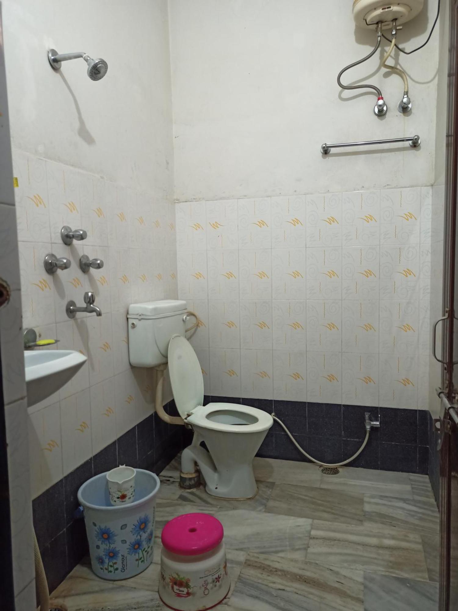 Teerth Pensión Varanasi Exterior foto